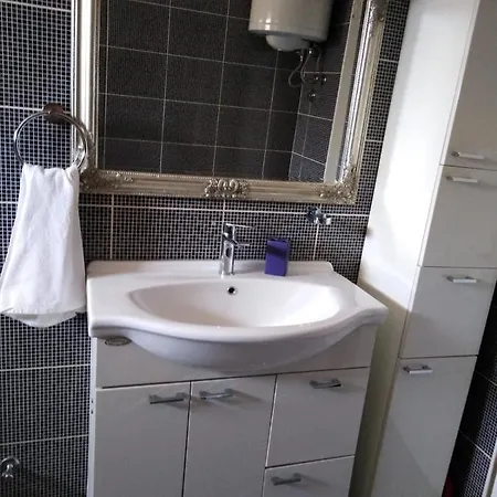 Apartment Apartman Maja *