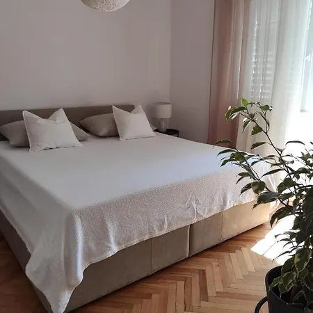 Apartman Maja Lägenhet